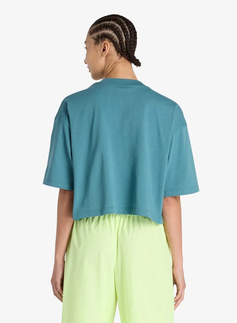 New Balance Athletics Premium Chest Logo Cropped T-Shirt