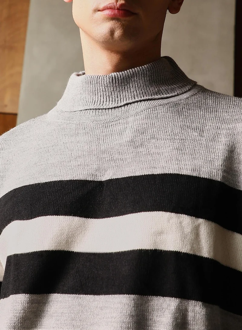 كامبوس سوترا Campus Sutra Men's Coin Grey Striped Relaxed-Pullover Sweater | Turtle Neck , Ribbed Cuff Sleeves , Pull On Closure , Ribbed-Straight Hem | Stripes Plain For Casual & Daily Wear