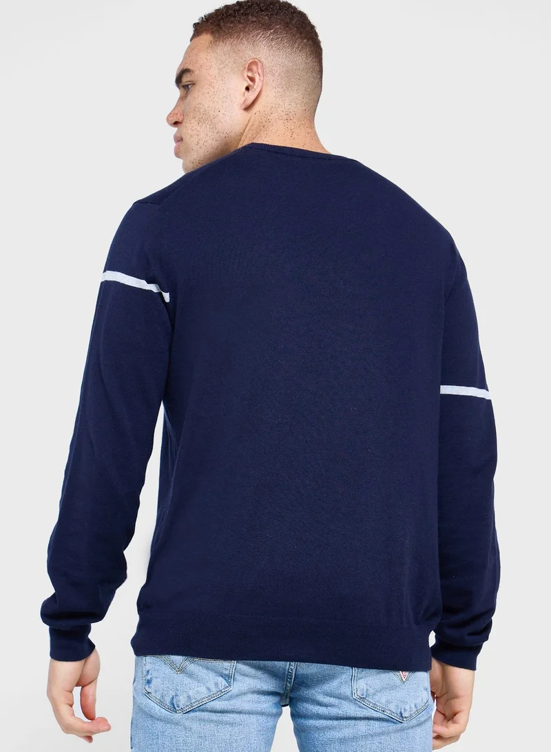 GUESS Logo Crew Neck Sweatshirt