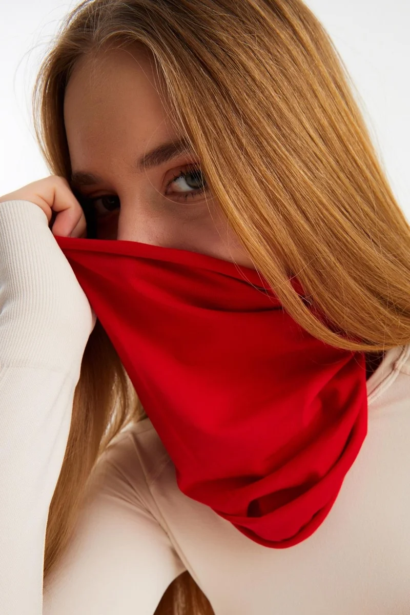 بوتيكجيز Red Women's 4-Functional Protector, Cotton, Flexible, Sweatproof, Bandana, Neck Collar, Buff, Mask