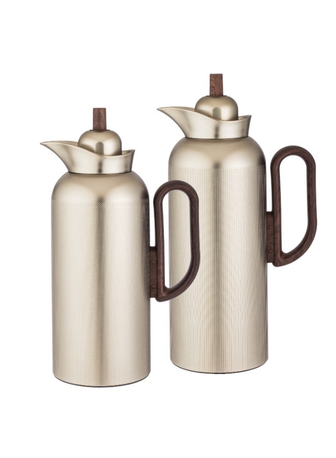 السيف  طقم ترامس فاخر – ترمس شاي 1 لتر و ترمس قهوة 750 مل بتصميم أنيق ومقبض خشبي - Image 4