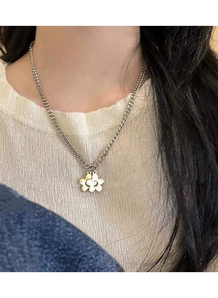 Goolsky Gold & Silver Contrast Flower Necklace – Light Luxury Indie Design for Women, Y2K Streetwear Accessory - Image 2