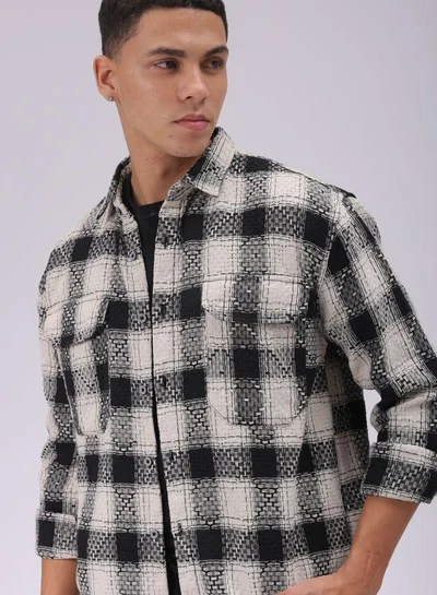 The Indian Garage Co Men Relaxed Fit Checkered Full Sleeves Cutaway Collar Double Flap Pocket Resort Wear Shirt