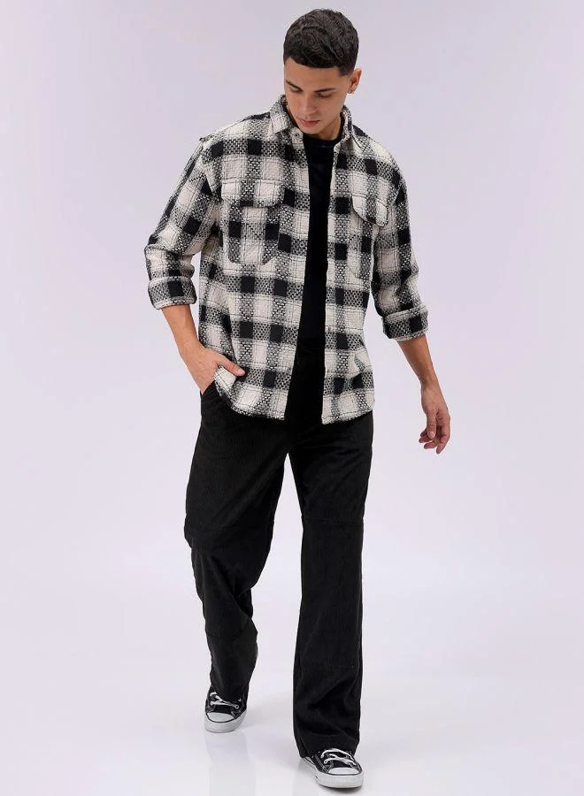 شركة المرآب الهندية Men Relaxed Fit Checkered Full Sleeves Cutaway Collar Double Flap Pocket Resort Wear Shirt