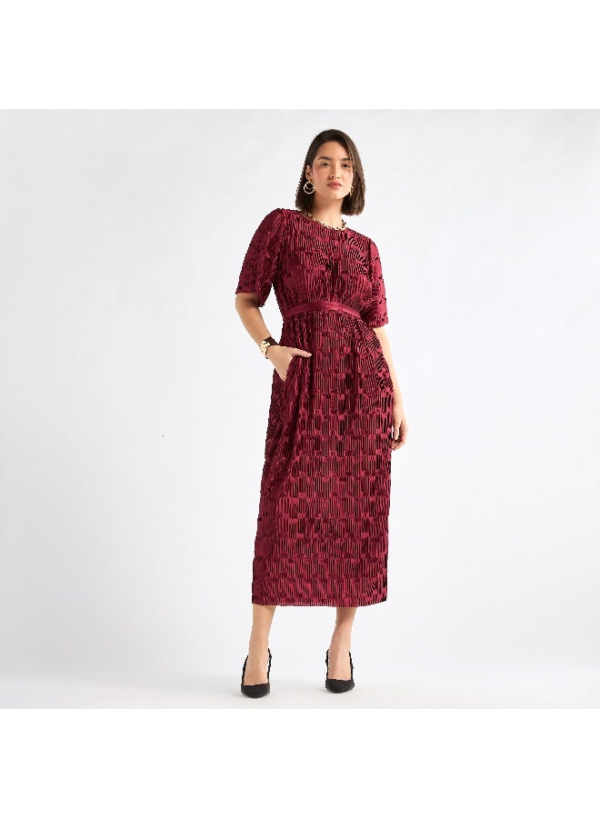 Splash FAV Textured Velvet Midi Dress  - Image 4