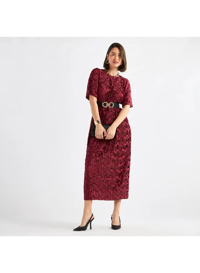 FAV Textured Round Neck Dress with Short Sleeves and Tie-Up Belt