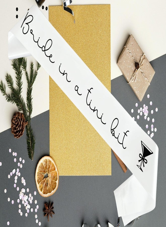 ماجنوسون جاردن زينة حفلات الزفاف من ماغنوسون جاردن: وشاح "عروس تيني بيت"، وشاح "عروس كوكيت" بفيونكة "إسبريسو مارتيني"، زينة حفلات توديع العزوبية "تيني تايم مارتيني"، زينة حفلات الزفاف، زينة حفلات الخطوبة، زينة حفلات الزفاف - Image 5