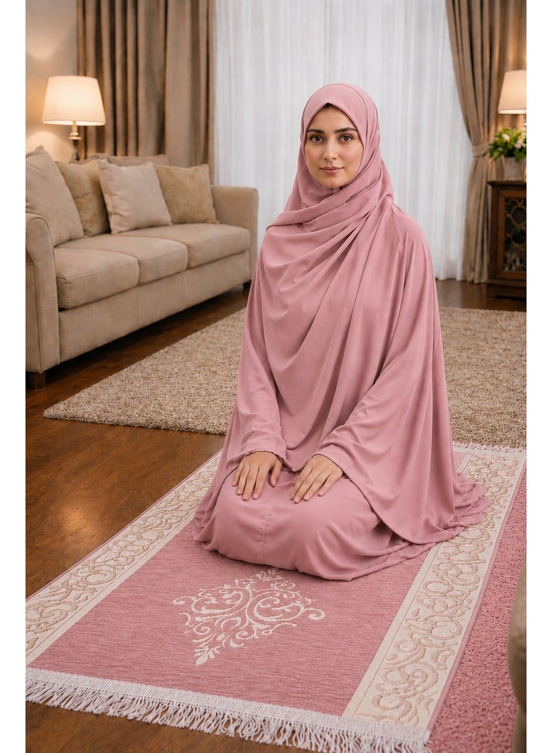 Velvet prayer mat set with plain open square wrap prayer robe, size 2x3. These sets feature a soft and flexible material, making them an excellent choice for worship. They are very suitable and valuable as gifts or giveaways on religious and social occasions.