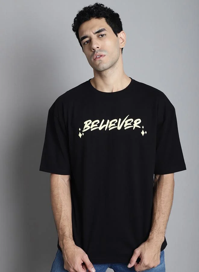 تايك تو تيشيرت رجالي أسود بطبعة جرافيك مقاس كبير من دور