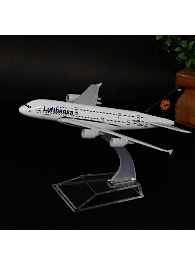 ARTVARKO Air Lufthansa Airlines Scale Model Aeroplane Die Cast Metal Aircraft Highly Detailed Replica Gift for Aviation Enthusiasts Multicolor 16 Cm,3+ Years - Image 1