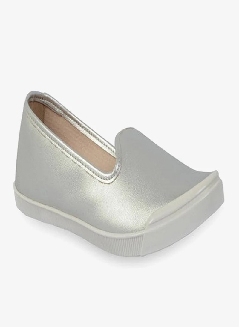 موليكا ديومامبو سليبرز