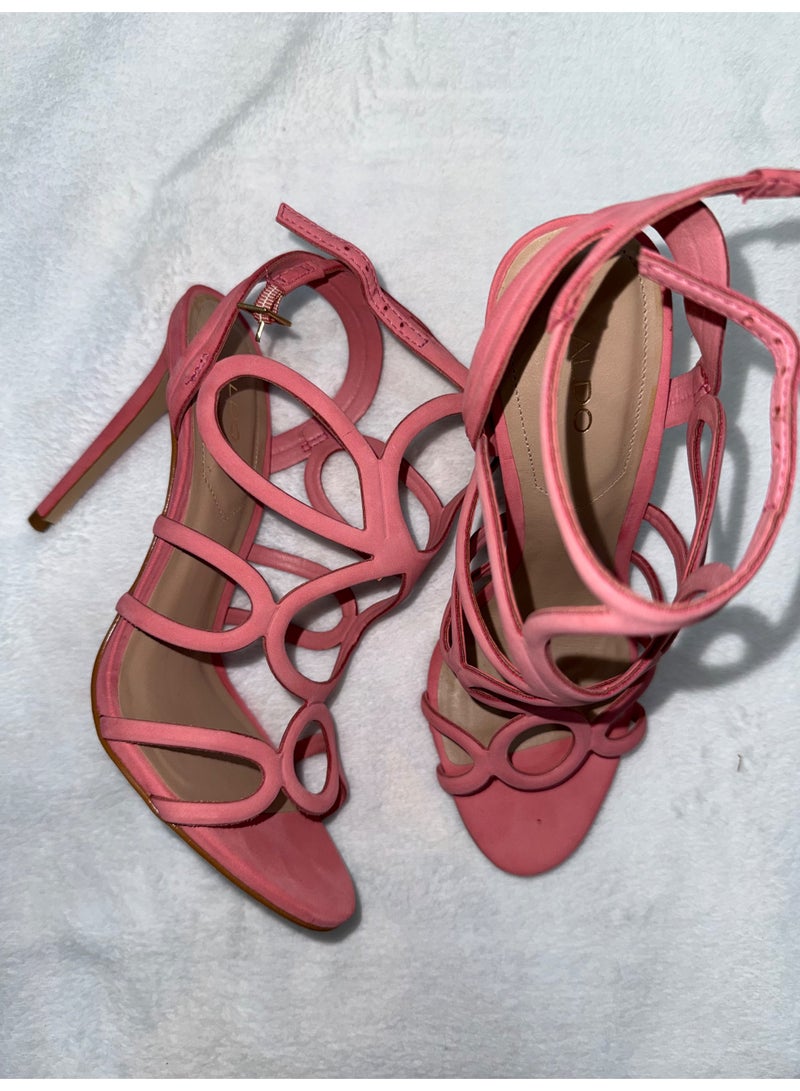 الدو صندل ألدو بكعب عالٍ – ارتقي بإطلالتك بأناقة - Image 1