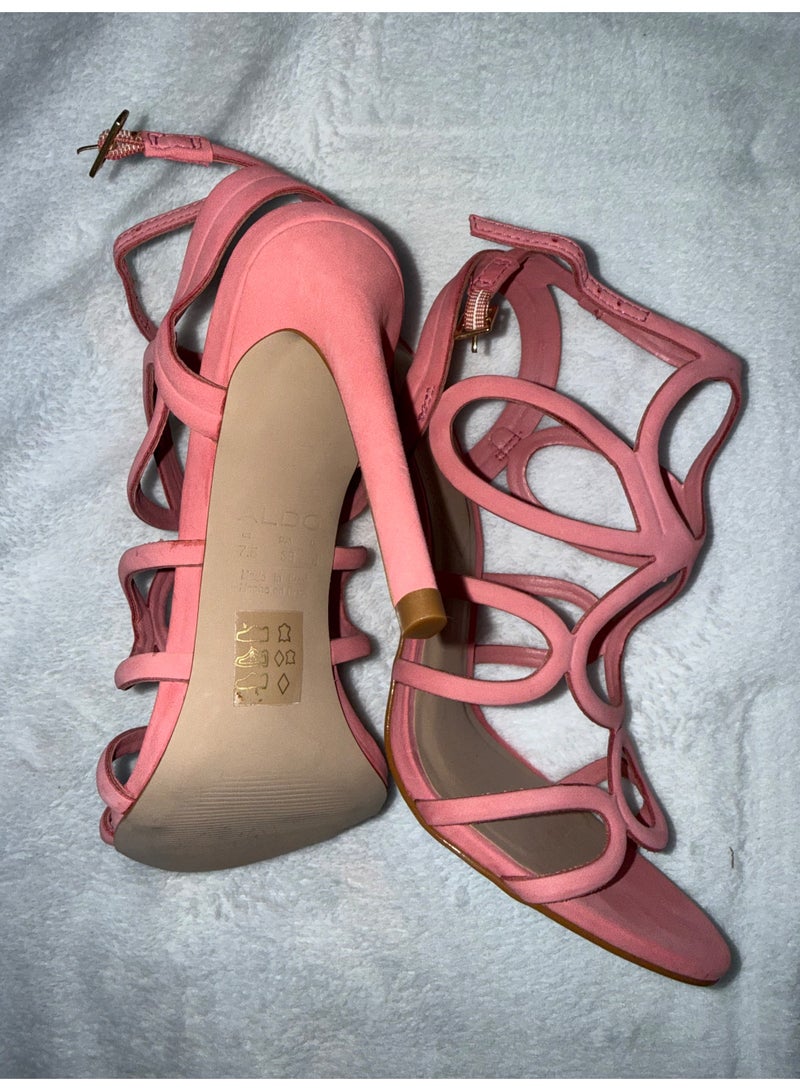 الدو صندل ألدو بكعب عالٍ – ارتقي بإطلالتك بأناقة - Image 3