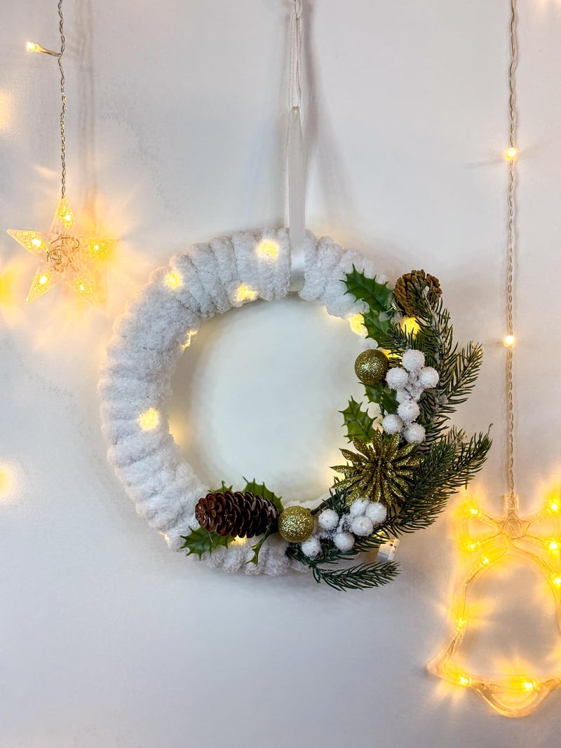 Handmade Christmas Wreath, 27 cm, Pine Branches, Pinecones, Berries, Gold Ornaments - Image 3
