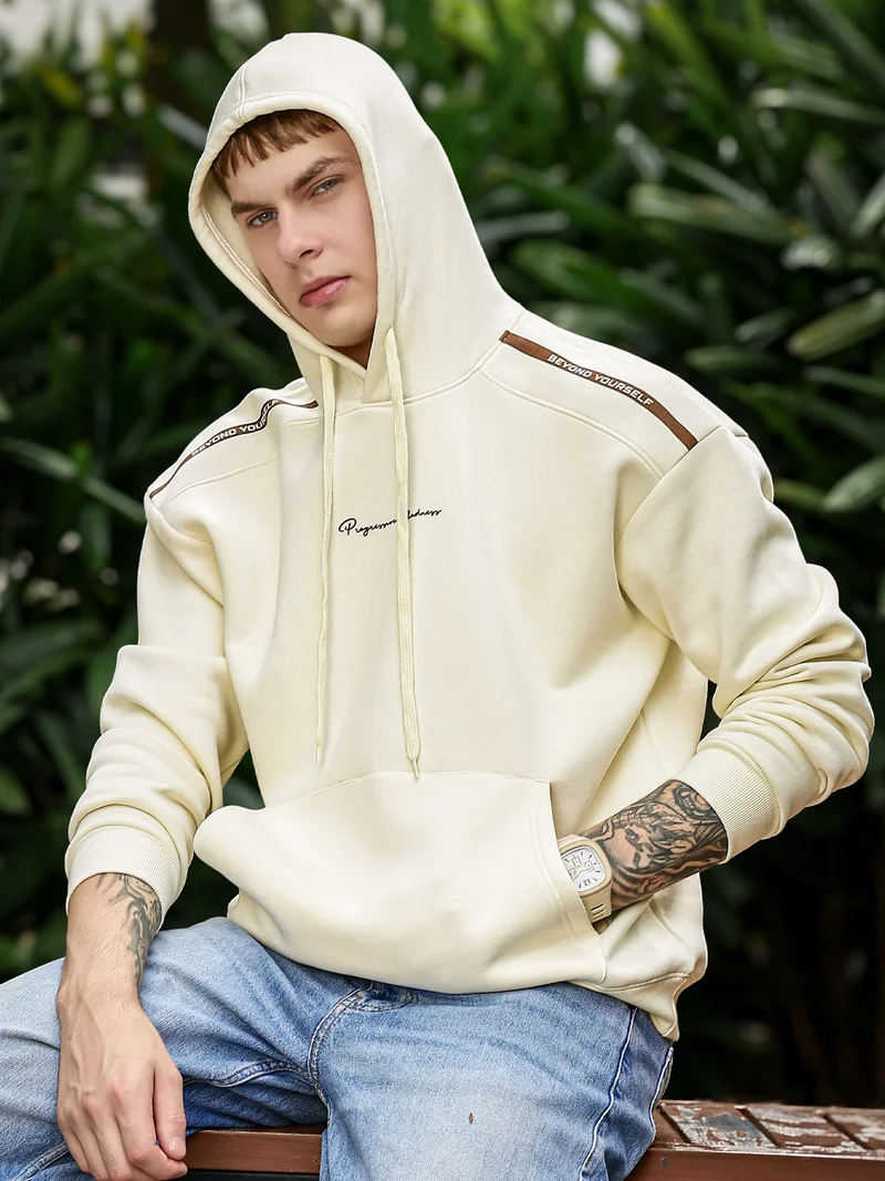 مانياك سترة بغطاء رأس صوفية رجالية بطبعة كاملة الأكمام بلون كريمي وبني