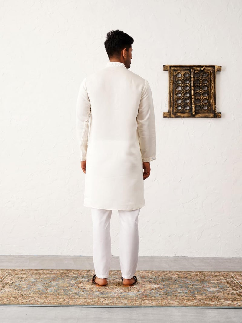 Jompers Men's White Embroidered Kurta Pyjama. (White, S) - Image 2