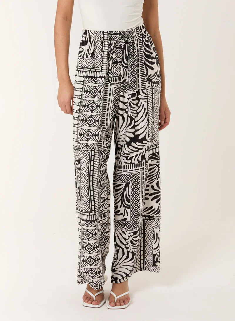 بلو فانيلا Abstract Print Trousers
