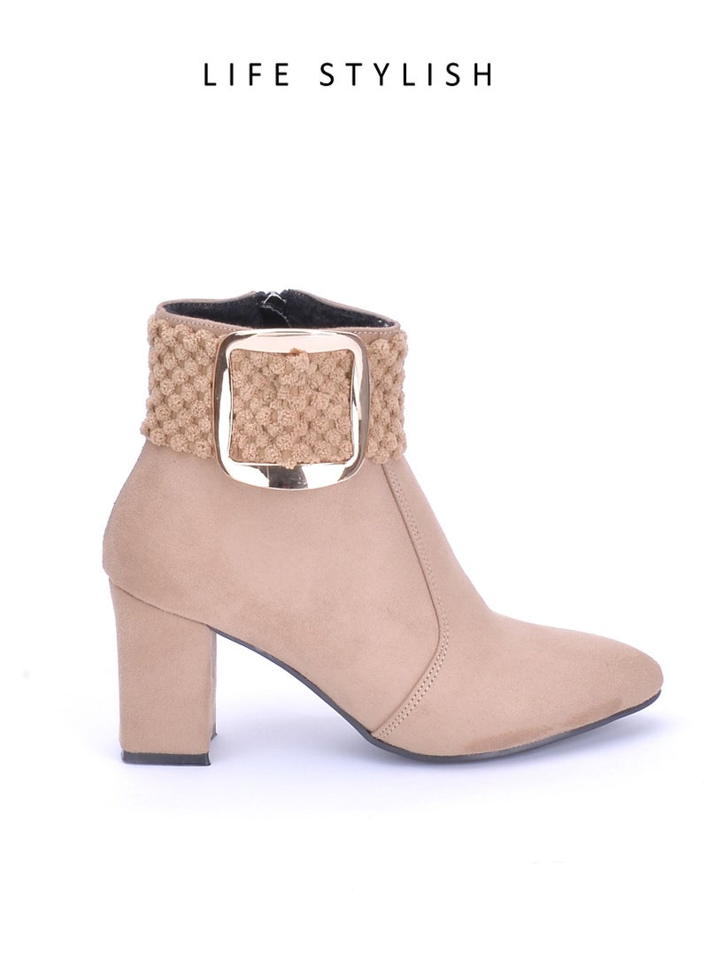 R-7 An Elegant Suede Heeled Boot By Buckle Strap - Coffee - pzsku/ZDFB04F4C324B7C726237Z/45/_/1677939470/414757b7-7afa-4460-8a3e-c34a9d317514