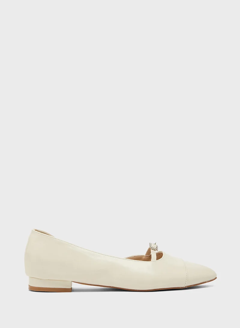 جينجر Pointed Ballerina Flat