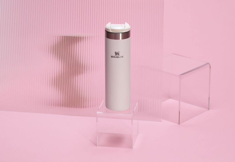 Stanley AeroLight Transit Bottle, Vacuum Insulated Tumbler for Coffee, Tea and Drinks with Ultra-Light Stainless Steel 20oz, Rose Quartz Glimmer - Image 5