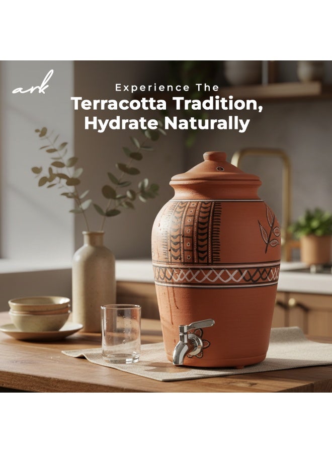 ارك ARK - تيراكوتا داروفايبس بيور فلو مطكة | موزّع ماء طيني | مطكة مصنوعة يدويًا | تبريد طبيعي | مياه قلوية | صديق للبيئة | تصميم فخاري عربي | توازن الأس الهيدروجيني | 5 لتر - Image 3
