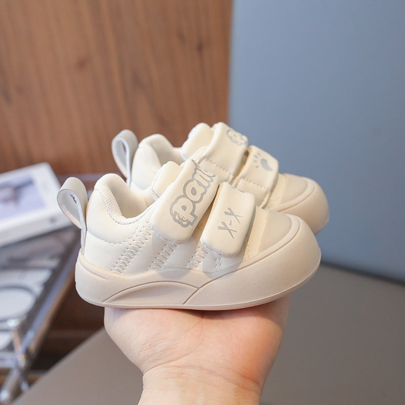 Mesh Sneakers Lightweight Flexible Sole Walking Shoes For Kids Indoor And Outdoor Activities - Image 1