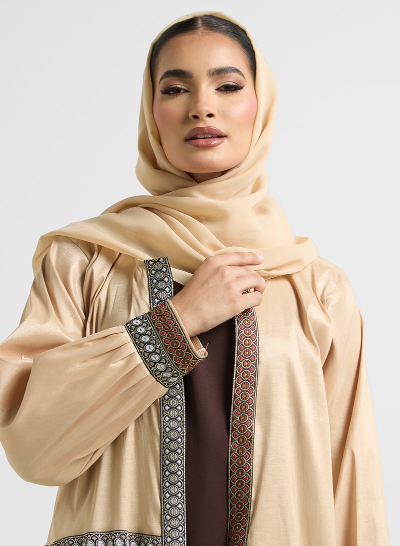 Khizana Puff Sleeve Abaya With Sheila  - Image 4