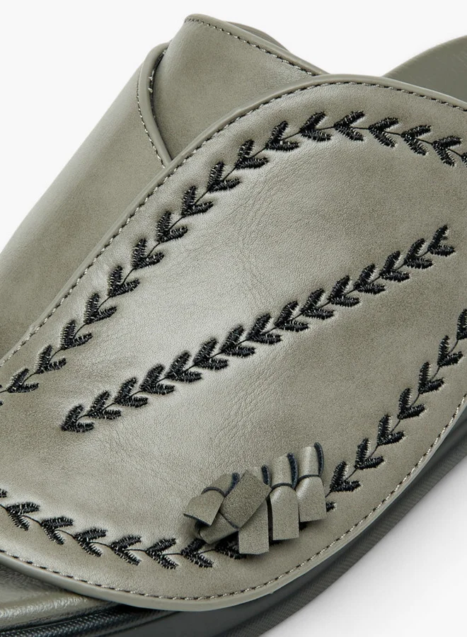 ال بي ال من شو اكسبرس Embroidered Slip-On Arabic Sandals with Toe Loop