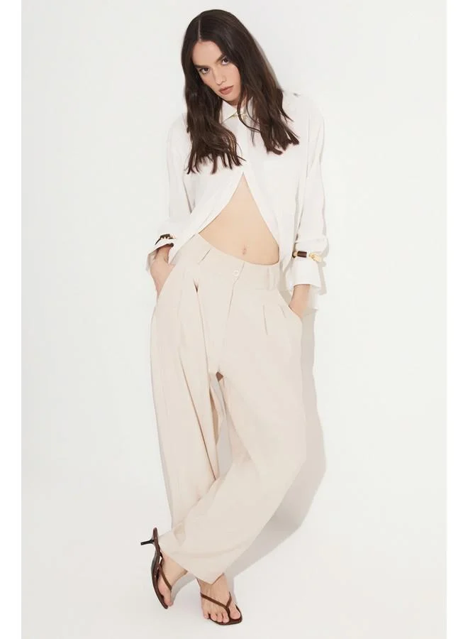 جون June Pleated Detailed Loose Trouser Stone