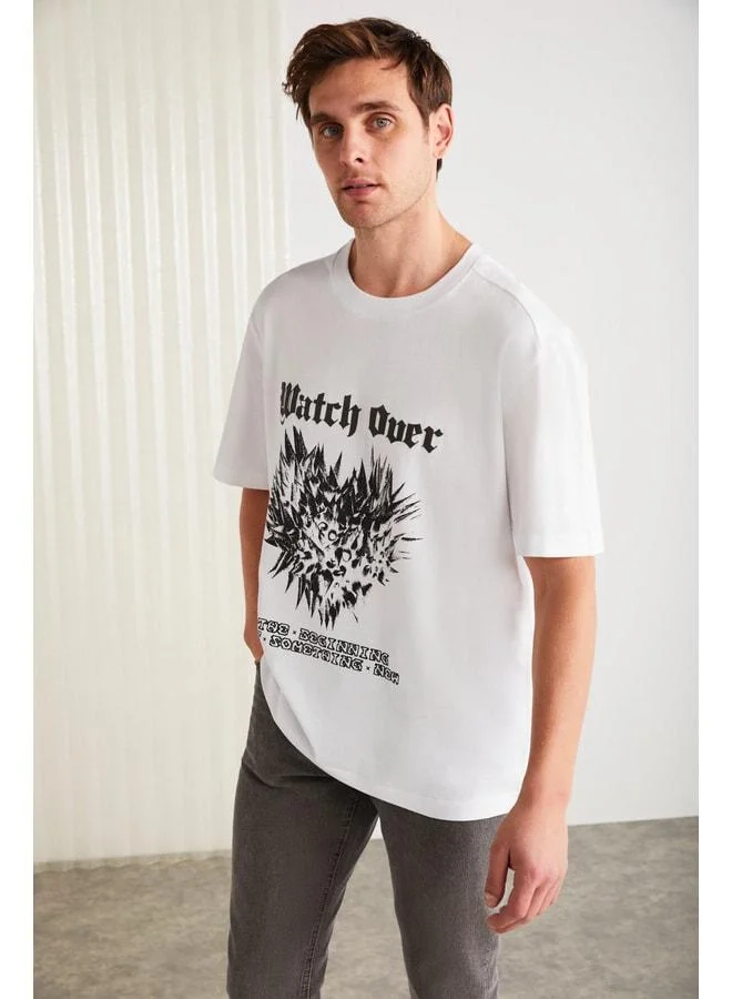 GRIMELANGE Clıent Men's %100 Organic Cotton Regular Fit Printed Detailed Crew Neck Knitted White T‑shirt.