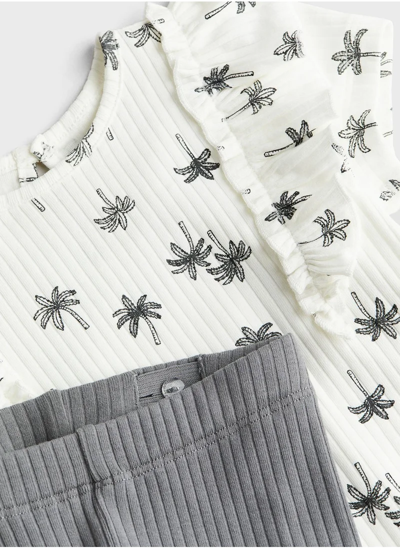 اتش اند ام Frill Sleeve Printed Top & Leggings Set
