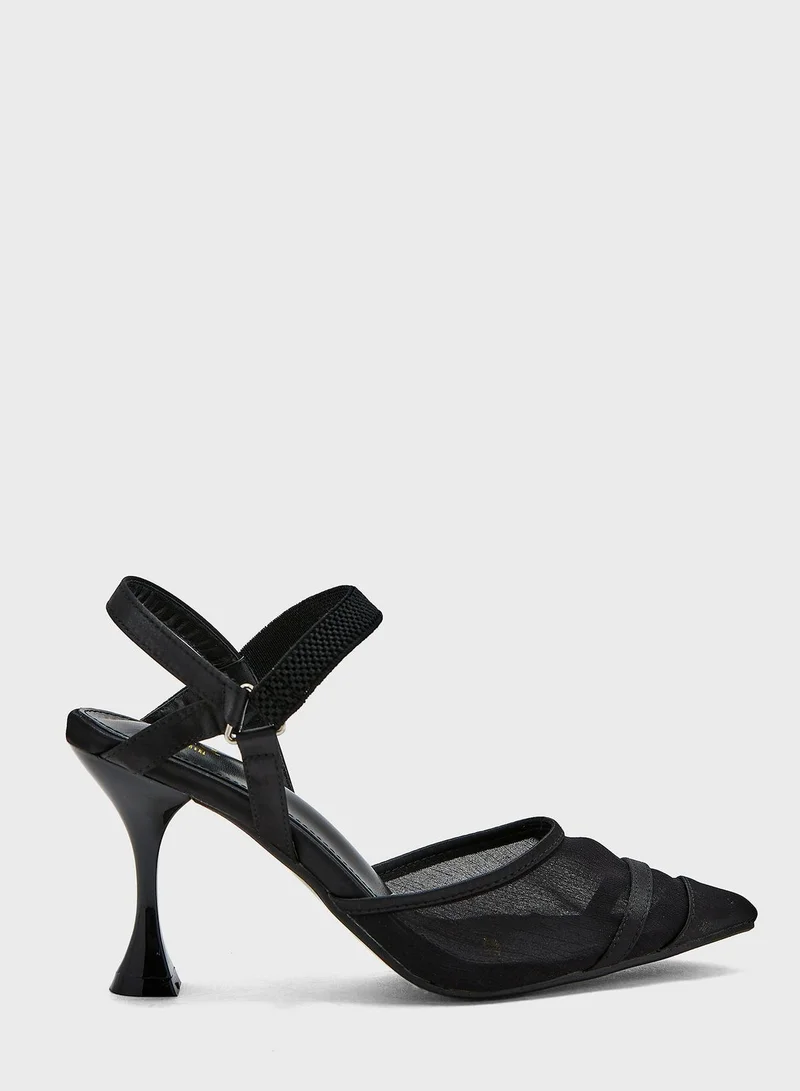 ELLA Mesh Pleated Pump