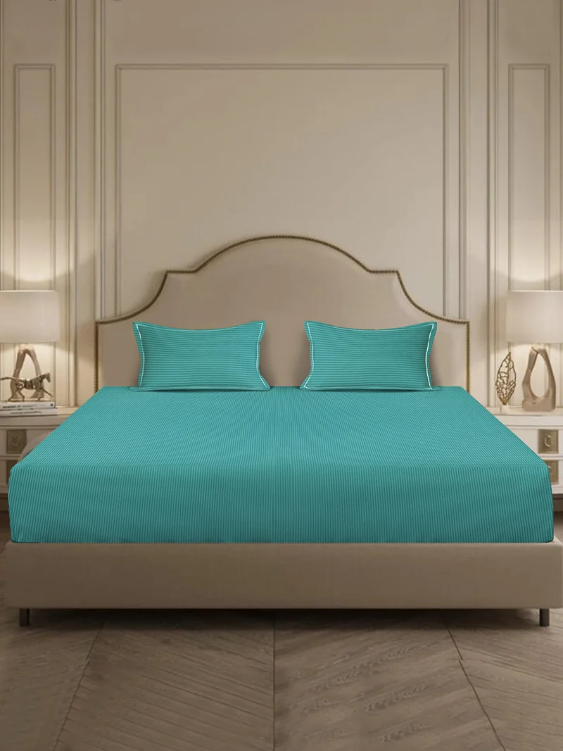 مالبيري ليفينج 100% Cotton 3 pc set -Linear Luxe- 1 fitted bedsheet 180x200x30cms / 2 pillowcovers 50x75 cms - Smoke Blue