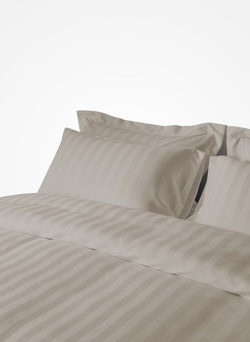 Master Home Textile MicrofiberHotel Duvet Cover Sets, Fits 120 cm x 200 cm Size Bed, 4 Pcs Single Size, Hotel Stripe Pattern - Image 1