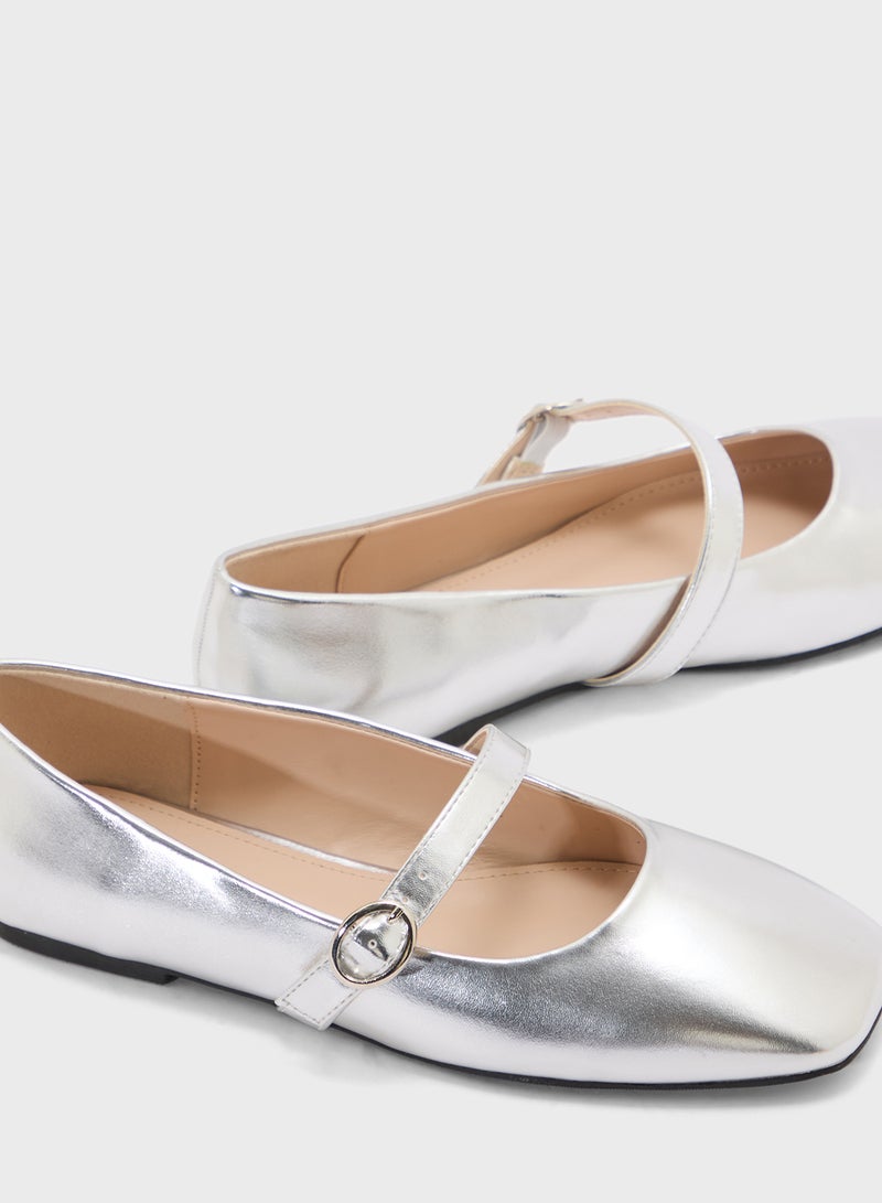 جينجر حذاء ماري جين مسطح بمقدمة مربعة - Image 4