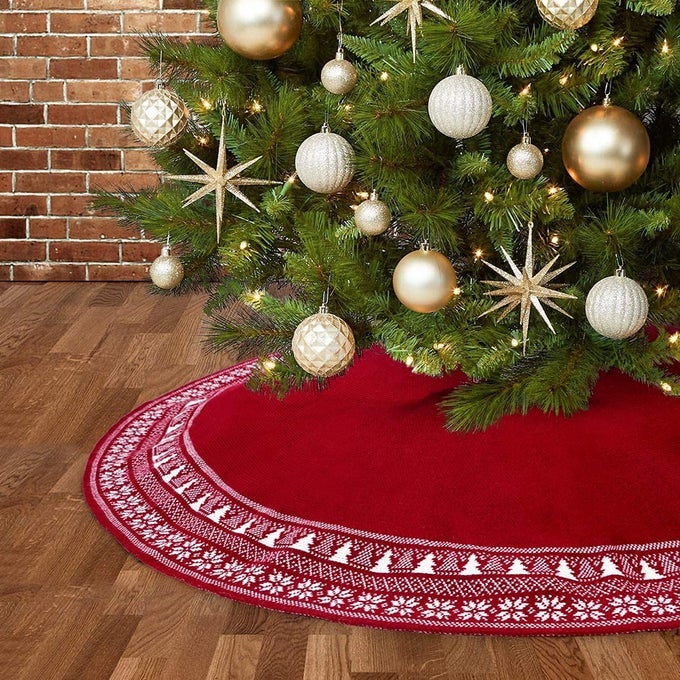 CHRISTMAS TREE SKIRT LUXURY CABLE KNITTED THICK RUSTIC XMAS TREE DECORATION RED TREE SKIRT WITH SNOWFLAKE XMAS TREE FARMHOUSE CHRISTMAS DECOR HOLIDAY HOME PARTY DECOR 36INCH90CM RED