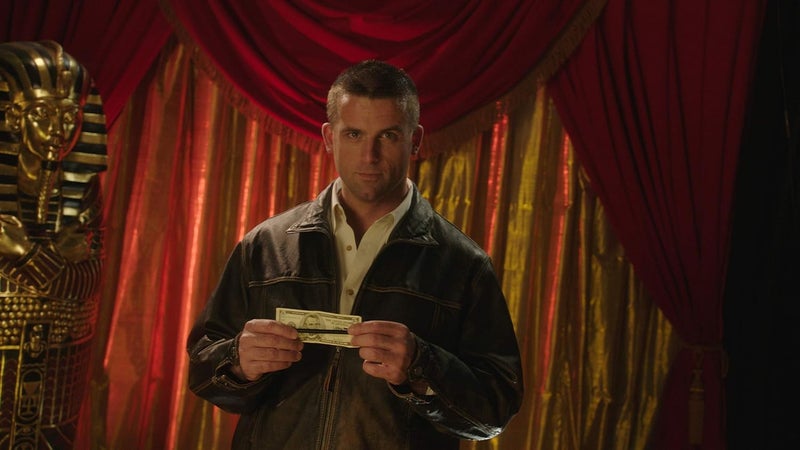 Magic Makers The Magic Mystery Pen Trick - Penetrating Ball Point Pen for Magic Performances - Image 4