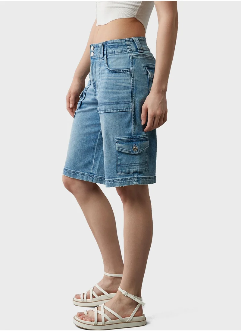 American Eagle Pocket Detail Baggy Cargo Shorts