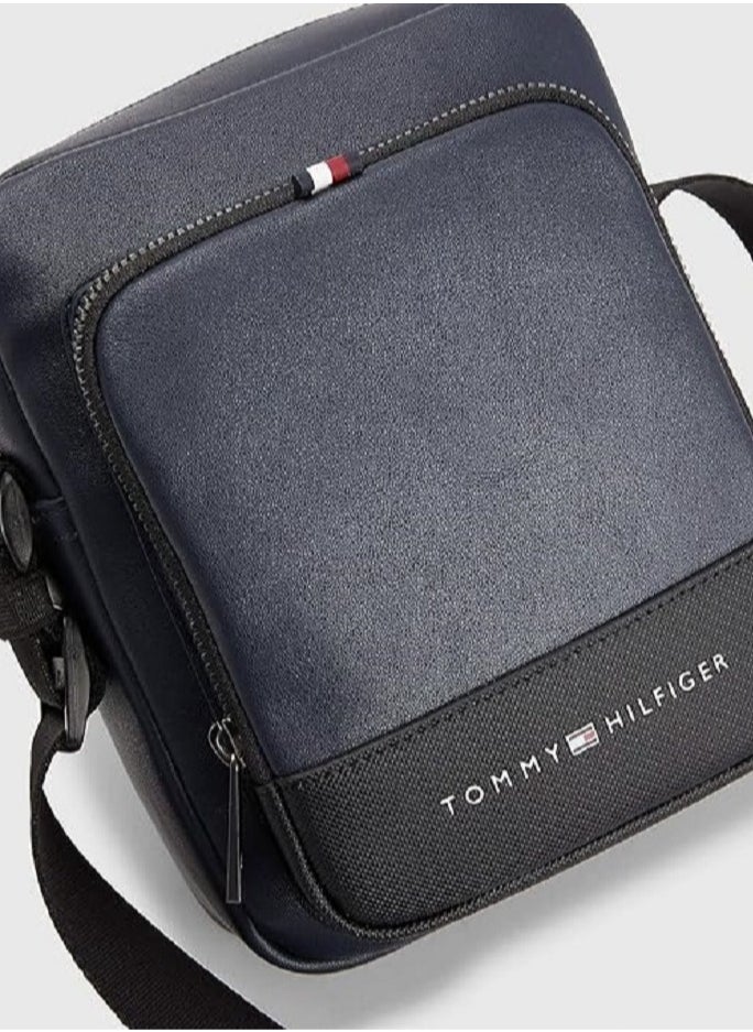 Tommy Hilfiger Plus - Tommy Hilfiger Men's Th Essential Mini Reporter - Image 1