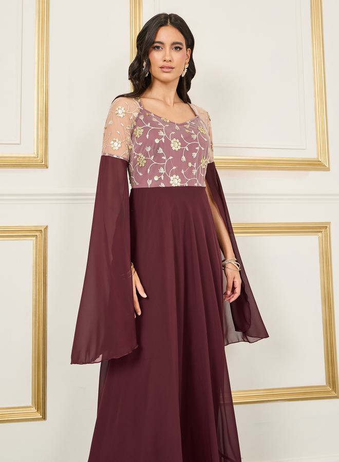 ستايلي فستان ماكسي بقصة - وأكمام بفتحات وتفاصيل دانتيل - Image 2