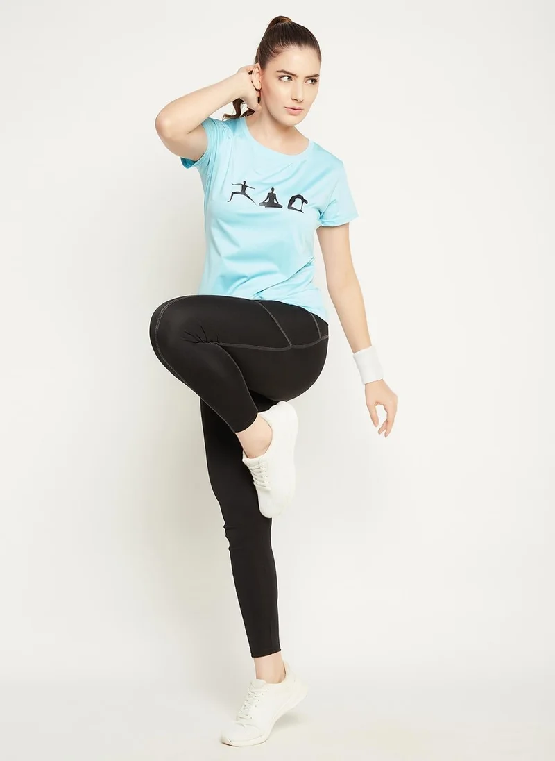 كلوفيا تيشيرت كلوفيا مطبوع برسومات مريحة بلون أزرق سماوي