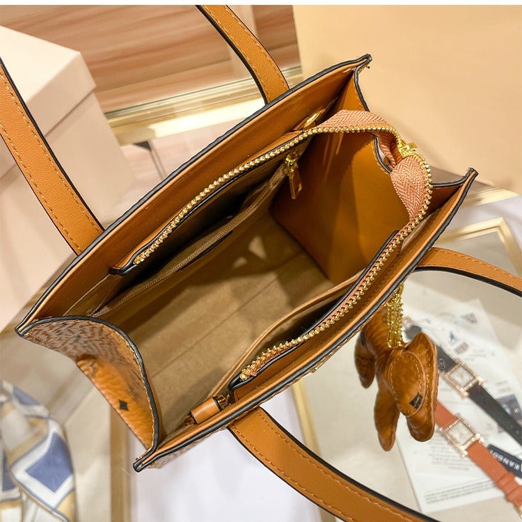 Tote Bag For Women Big-Name Printing Versatile Work Clothing Casual Simple High-End Satchel Shoulder Crossbody Bag - Image 5
