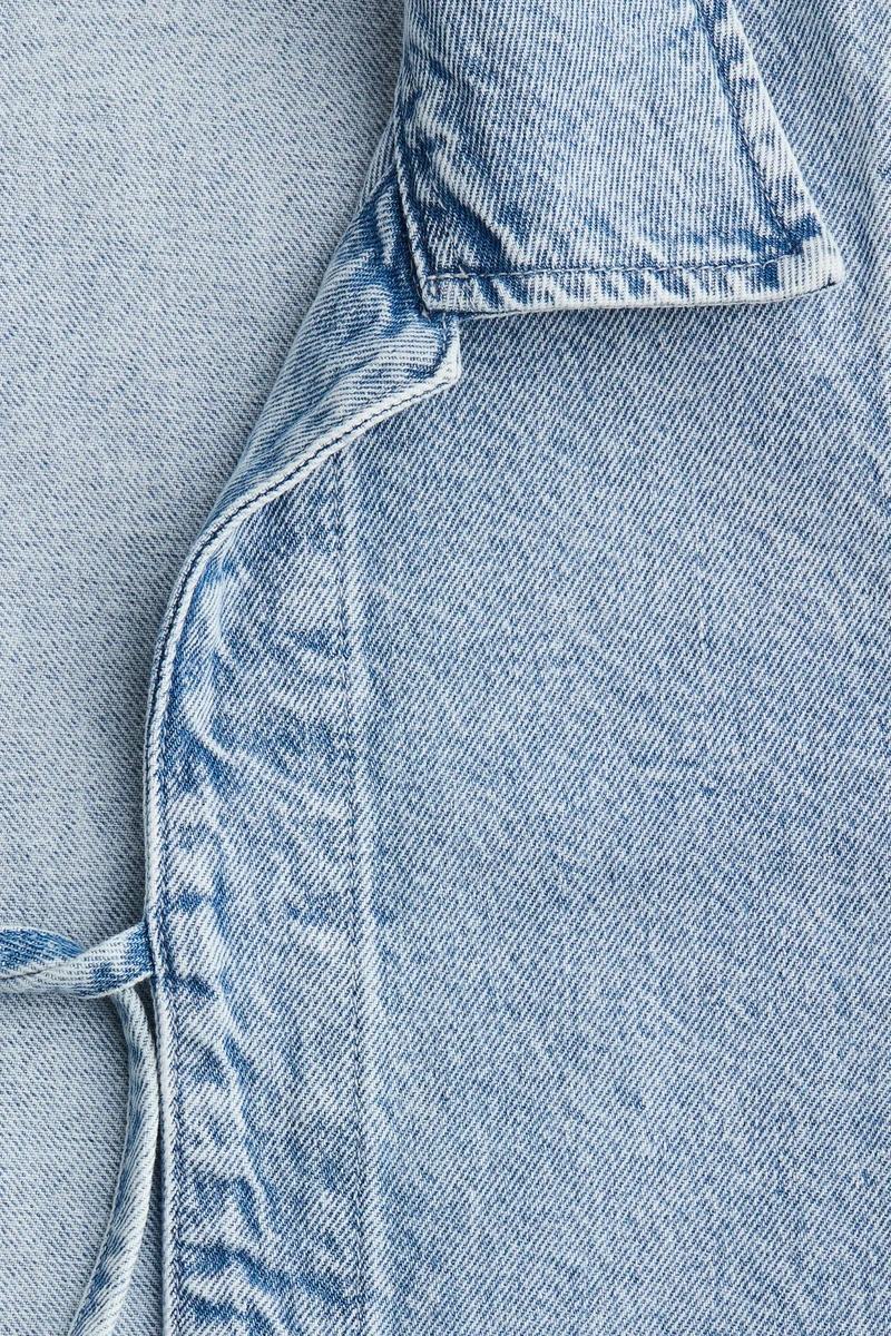 اتش اند ام جاكيت دنيم برباط من الأمام