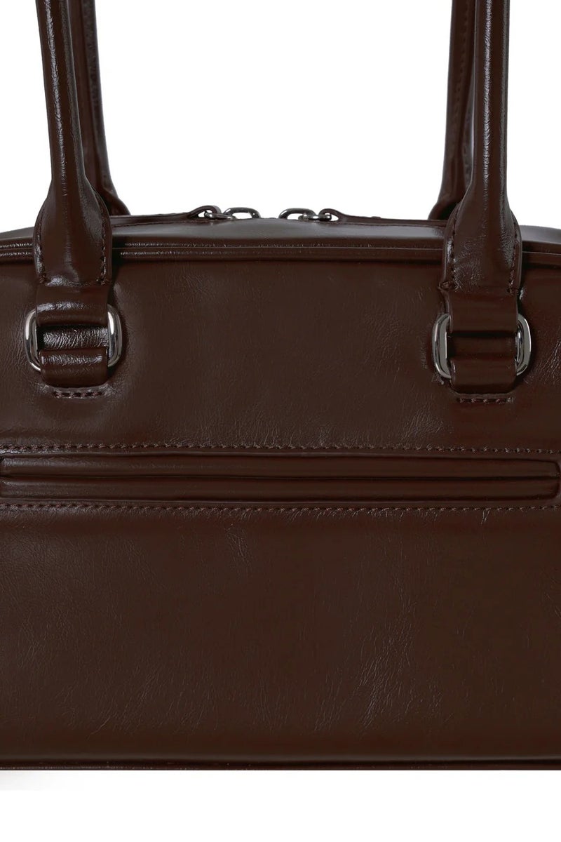 حقيبة كتف جلدية Stand Oil Chubby Bag