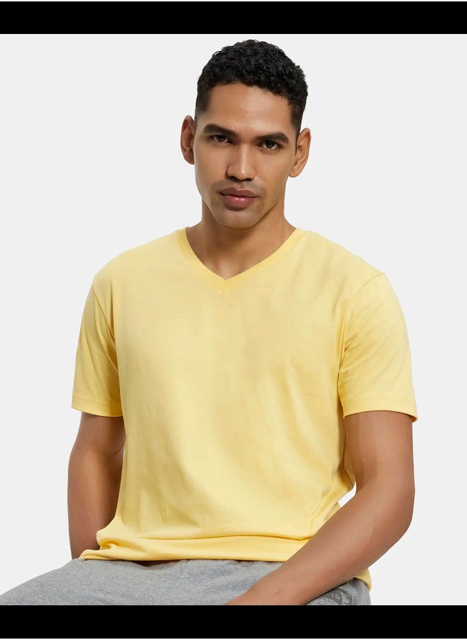 JOCKEY - Jockey 2726 Men's Super Combed Cotton Rich Solid V Neck Half Sleeve T-Shirt - Image 1
