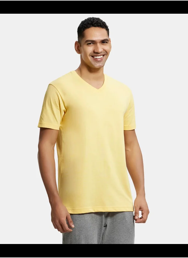 جوكي Jockey 2726 Men's Super Combed Cotton Rich Solid V Neck Half Sleeve T-Shirt