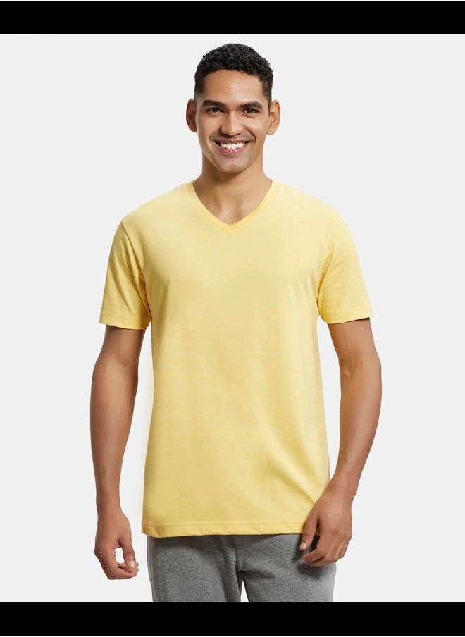 JOCKEY - Jockey 2726 Men's Super Combed Cotton Rich Solid V Neck Half Sleeve T-Shirt - Image 1