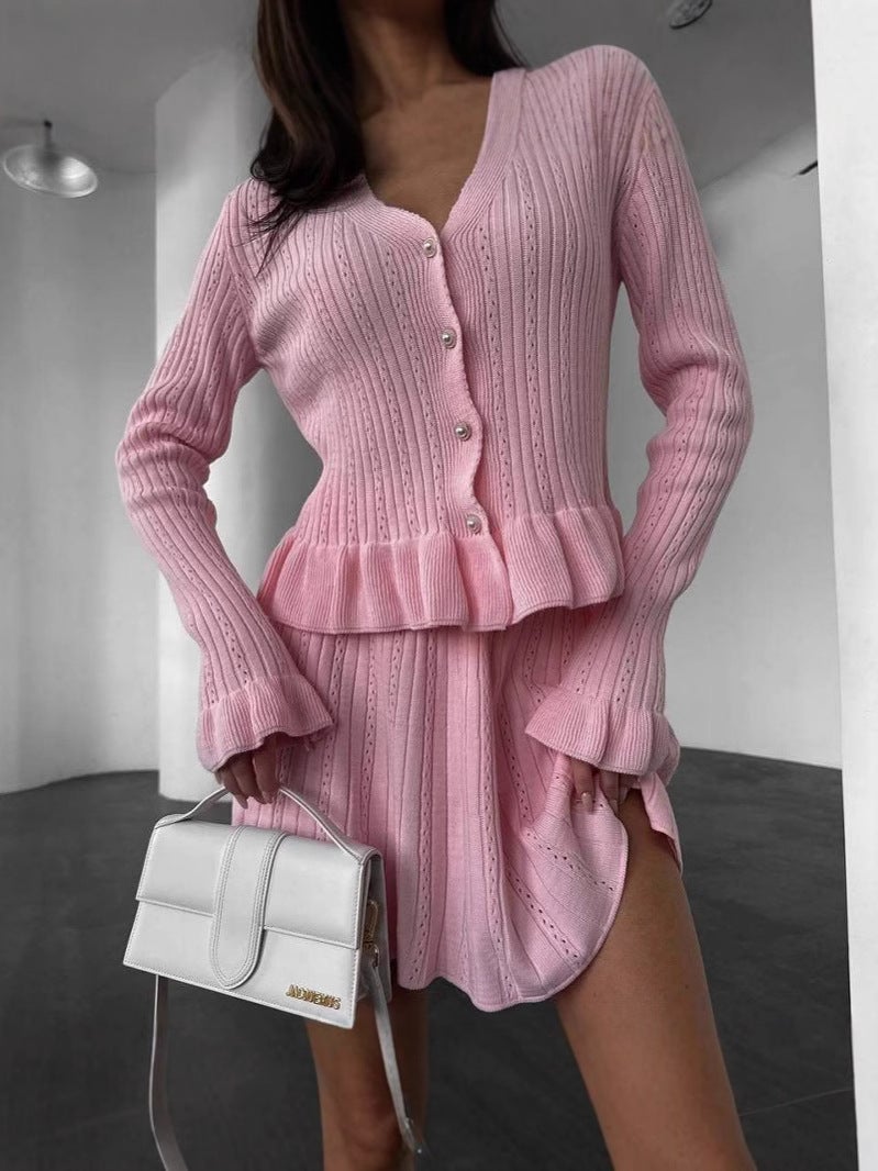 2025 Spring French Style Chanel Style Elegant Socialite V-Neck Long Sleeve Diamond Buckle Ruffled Waisted Knitted Two-Piece Set - Image 4