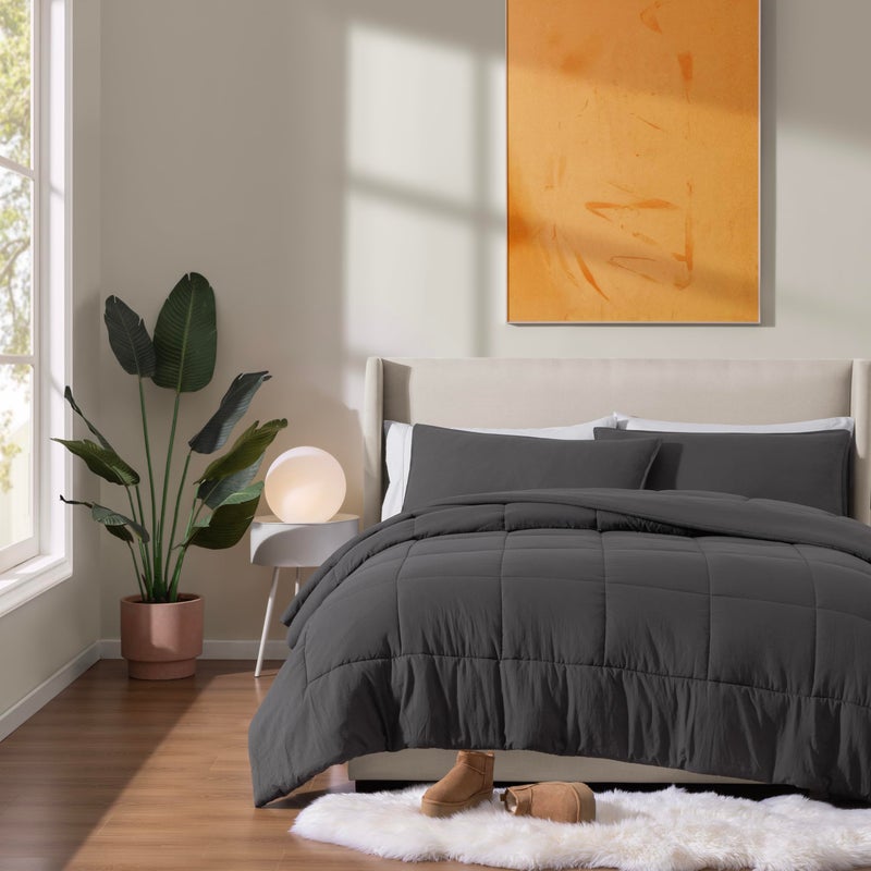 UGG Leonora Comforter Set with 2 Pillow Shams Lightweight Down Alternative Blanket Reversible Cozy Warm All Season Washable and Hypoallergenic Bedding Set, King, Charcoal Grey - Image 4
