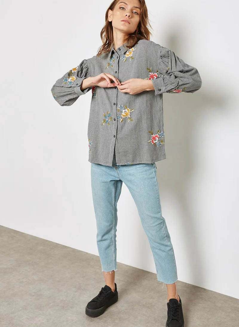 TOPSHOP Houndstooth Print Embroidered Shirt